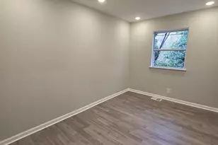 5625 Crowson St, Philadelphia, PA 19144 - Photo 17