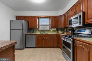 1117 Surrey Rd, Philadelphia, PA 19115 - Photo 7