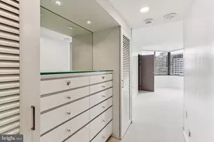 202 W Rittenhouse Square, Philadelphia, PA 19103 - Photo 19