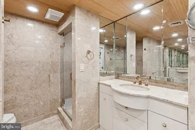 202 W Rittenhouse Square #1106, Philadelphia, PA 19103 - Photo 25