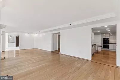 202 W Rittenhouse Square #1106, Philadelphia, PA 19103 - Photo 9