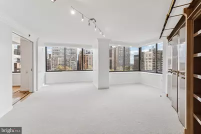 202 W Rittenhouse Square #1106, Philadelphia, PA 19103 - Photo 29