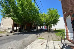 1417 N 17th St, Philadelphia, PA 19121 - Photo 11