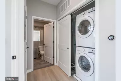 2401 Washington Avenue #3E, Philadelphia, PA 19146 - Photo 7