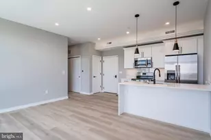 2401 Washington Ave, Philadelphia, PA 19146 - Photo 5