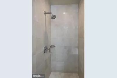 1425 Locust Street #2C, Philadelphia, PA 19102 - Photo 11