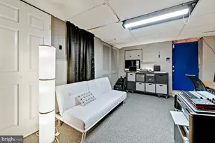 4311 Pearson Ave, Philadelphia, PA 19114 - Photo 33