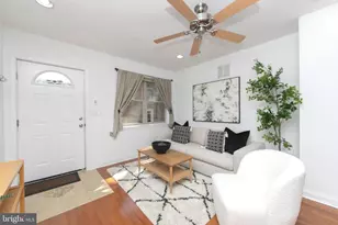 1030 N Leithgow St, Philadelphia, PA 19123 - Photo 5