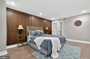 325 Roseberry St, Philadelphia, PA 19148 - Photo 13