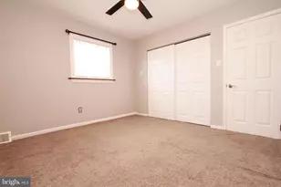 2738 Axe Factory Rd, Philadelphia, PA 19152 - Photo 27