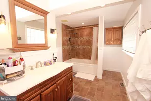 2738 Axe Factory Rd, Philadelphia, PA 19152 - Photo 23