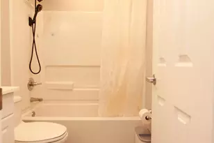 2738 Axe Factory Rd, Philadelphia, PA 19152 - Photo 35