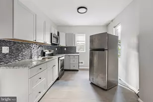 1728 S 24th St, Philadelphia, PA 19145 - Photo 11