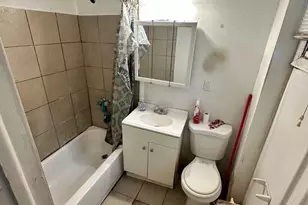 632 S 52nd St, Philadelphia, PA 19143 - Photo 11