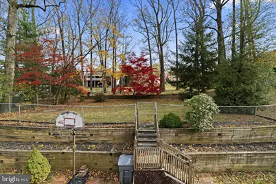 945 Manatawna Avenue, Philadelphia, PA 19128 - Photo 29