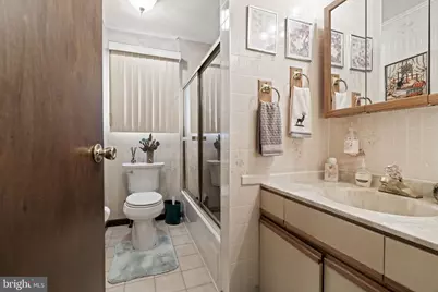 945 Manatawna Avenue, Philadelphia, PA 19128 - Photo 13