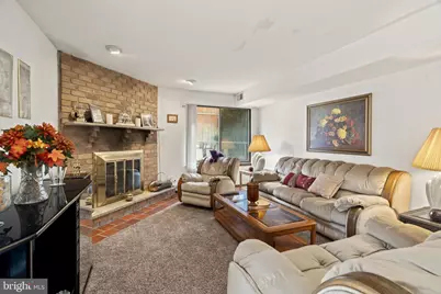 945 Manatawna Avenue, Philadelphia, PA 19128 - Photo 23