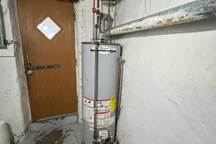 3255 Friendship St, Philadelphia, PA 19149 - Photo 9