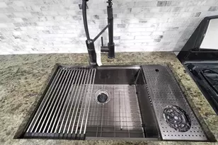 1332 S Stanley St, Philadelphia, PA 19146 - Photo 11