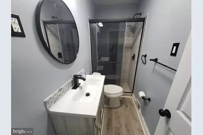 1332 S Stanley Street, Philadelphia, PA 19146 - Photo 17