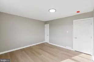 6340 Cardiff St, Philadelphia, PA 19149 - Photo 9