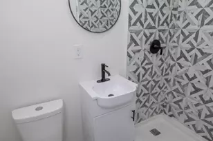 4063 Spring Garden St, Philadelphia, PA 19104 - Photo 23