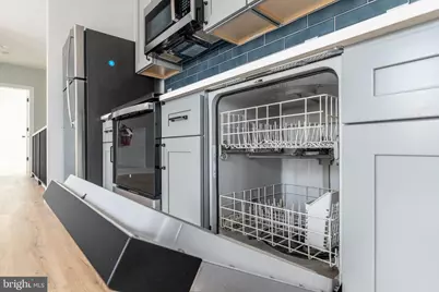 2914 W Oxford Street, Philadelphia, PA 19121 - Photo 9