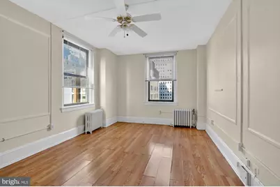 1324 Locust Street #1512, Philadelphia, PA 19107 - Photo 5