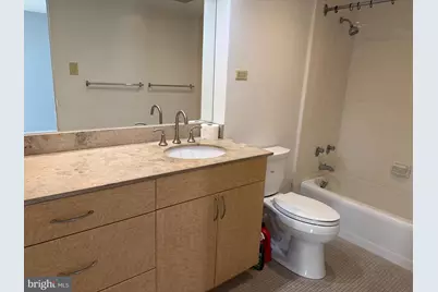 604 S Washington Square #509, Philadelphia, PA 19106 - Photo 25