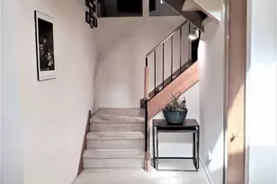 8 Rex Ave, Philadelphia, PA 19118 - Photo 9