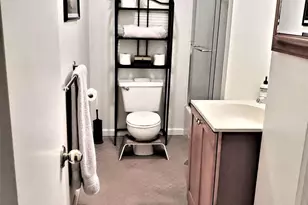 8 Rex Ave, Philadelphia, PA 19118 - Photo 11