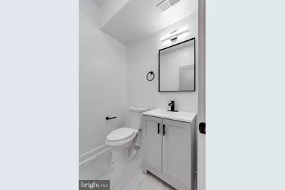 1028 W Arizona Street #1, Philadelphia, PA 19133 - Photo 5