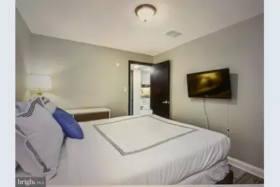 2135 Walnut Street #901, Philadelphia, PA 19103 - Photo 3