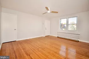 8037 Pine Rd, Philadelphia, PA 19111 - Photo 13