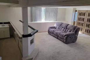 8027 Narvon St, Philadelphia, PA 19136 - Photo 11