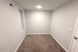 2404 W Thompson St, Philadelphia, PA 19121 - Photo 11