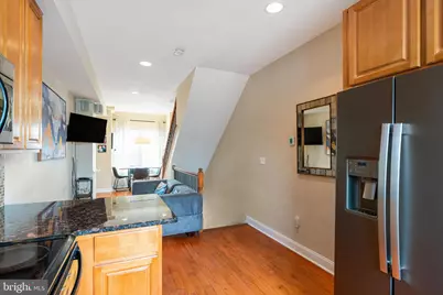 1112 S Alder Street, Philadelphia, PA 19147 - Photo 13