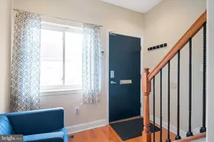 1112 S Alder St, Philadelphia, PA 19147 - Photo 3