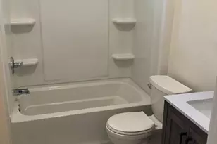 5836 Windsor Ave, Philadelphia, PA 19143 - Photo 9