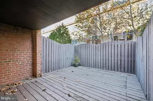 200 Lombard St, Philadelphia, PA 19147 - Photo 9