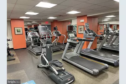 210 Locust Street #15AW, Philadelphia, PA 19106 - Photo 25