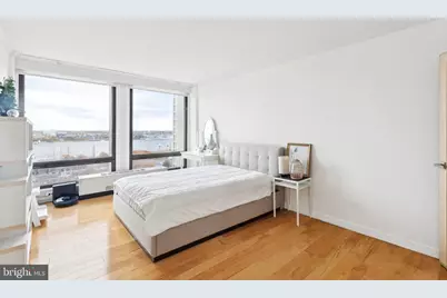 210 Locust Street #15AW, Philadelphia, PA 19106 - Photo 13