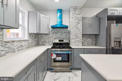 2819 W Montgomery Avenue, Philadelphia, PA 19121 - Photo 13