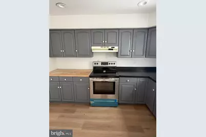 1016 E Moyamensing Avenue, Philadelphia, PA 19147 - Photo 13