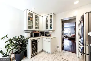 1732 Manton St, Philadelphia, PA 19146 - Photo 5