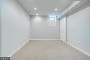 2530 Manton St, Philadelphia, PA 19146 - Photo 39