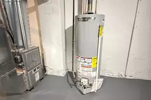 2443 S 57th St, Philadelphia, PA 19143 - Photo 29