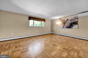 8305 Strahle Pl, Philadelphia, PA 19111 - Photo 15