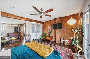 2034 E Huntingdon St, Philadelphia, PA 19125 - Photo 17