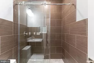 1947 N 7th St, Philadelphia, PA 19122 - Photo 13